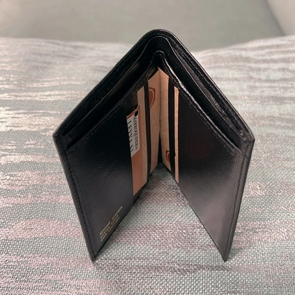 BNWT BIFOLD BLACK BUTTERY SOFT LEATHER WALLET MADE AND PURCHASED IN SPAIN